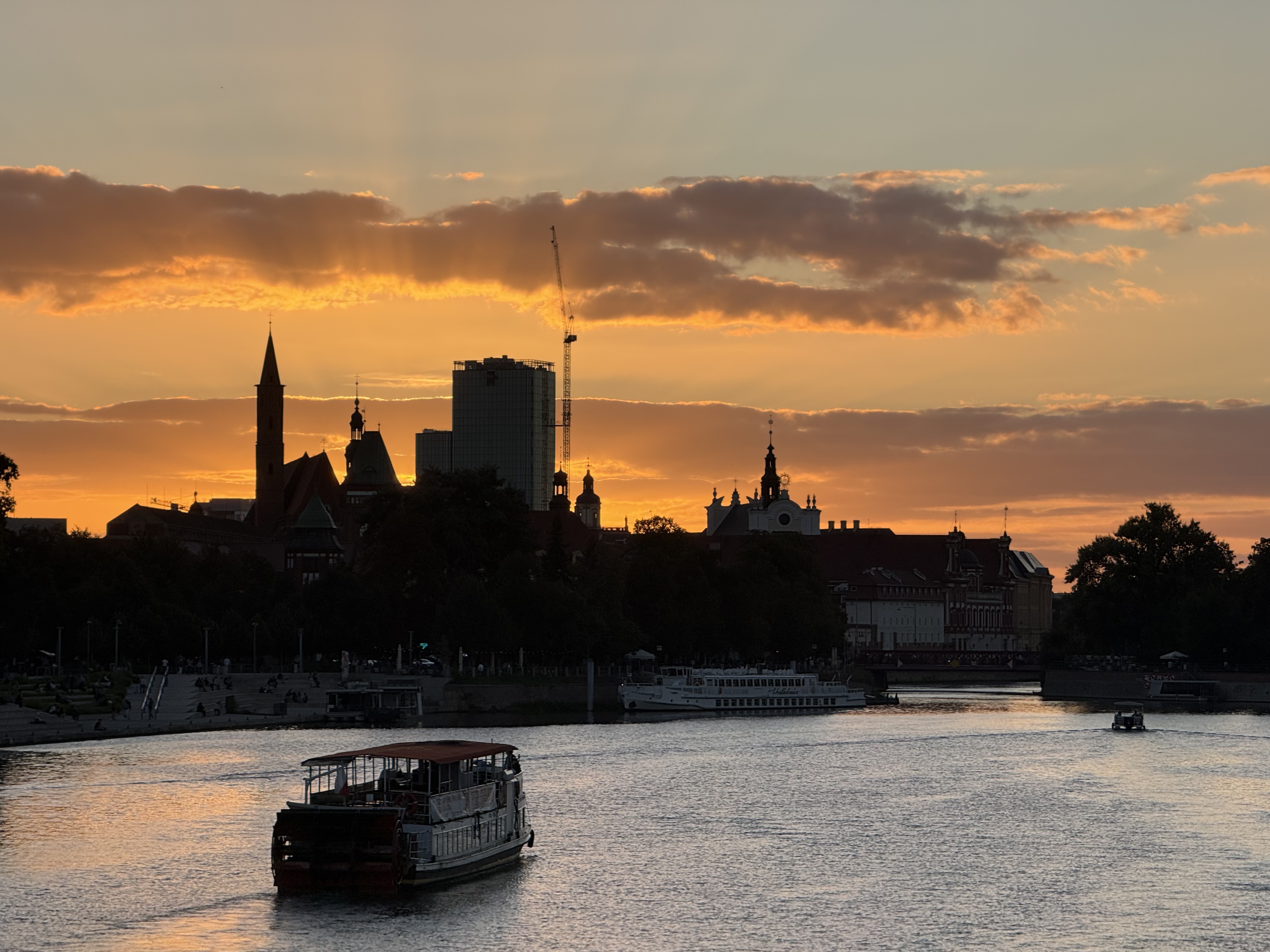 SUDDEN.FR — Editorial, Travel & Cityguides